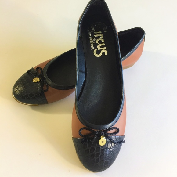 Sam Edelman Shoes - Sam Edelman Circus Black&Brown Leather Flats Sz7